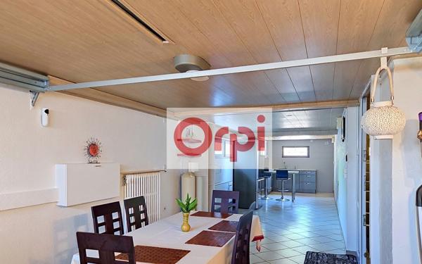 Maison à vendre    9 pièces • 198,58 m2 Annemasse