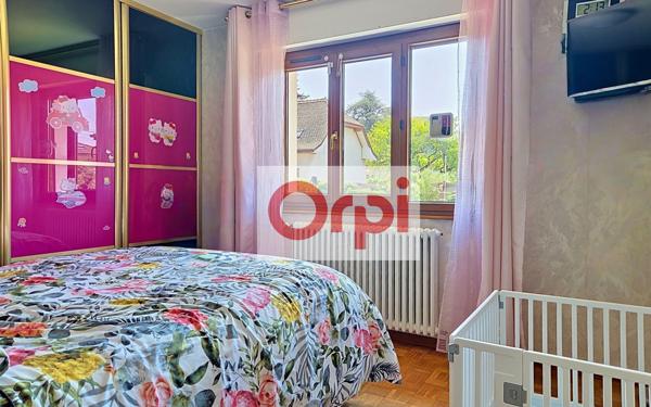 Maison à vendre    9 pièces • 198,58 m2 Annemasse
