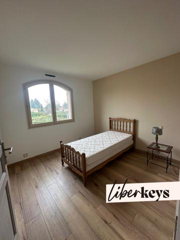 Maison familiale 7 pièces de 209m² et 1250m² de terrain - Millery