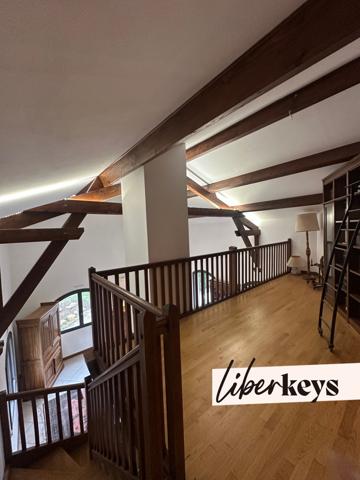 Maison familiale 7 pièces de 209m² et 1250m² de terrain - Millery