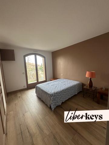 Maison familiale 7 pièces de 209m² et 1250m² de terrain - Millery