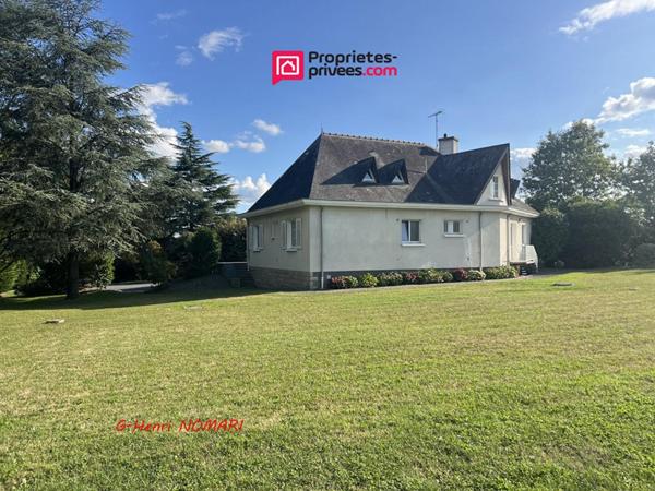 Maison Chateaubriant 10 pièce(s) 280 m2, 6 chambres , 10834m² de terrain