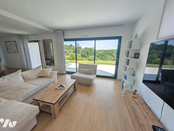 Maison d'habitation - PLEUMEUR-BODOU