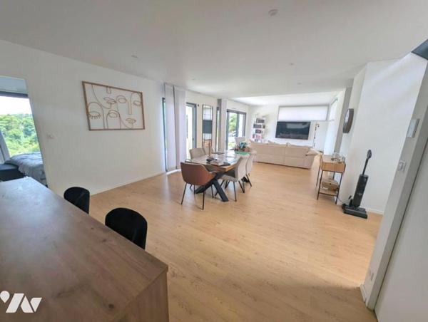 Maison d'habitation - PLEUMEUR-BODOU