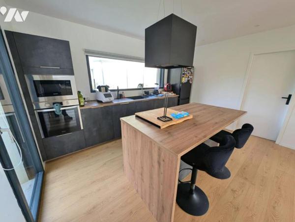 Maison d'habitation - PLEUMEUR-BODOU