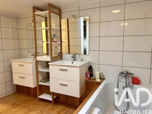 Maison à vendre 6 pièces 147 m² Chevanceaux