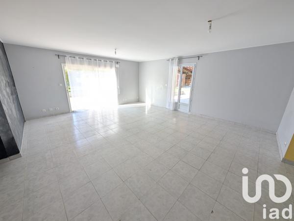 Maison à vendre 6 pièces 138 m² Saint-Martin-la-Pallu