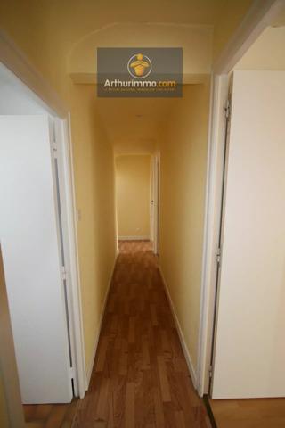 Location Maison 4 pièces 97 m2 à La Croix-Helléan