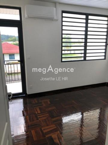 Immeuble à CAYENNE, 97300 - 402m²