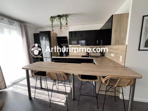 Location Appartement 3 pièces 55 m2 à Savigny-le-Temple