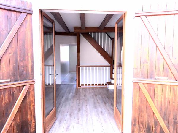Appartement à louer à Saint-Genis-Pouilly (01630)
