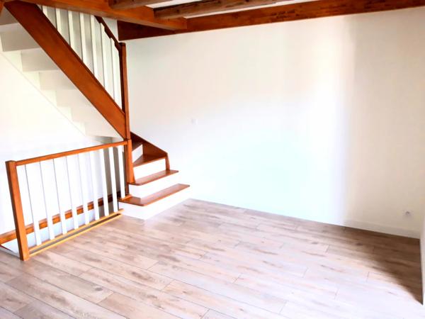 Appartement à louer à Saint-Genis-Pouilly (01630)