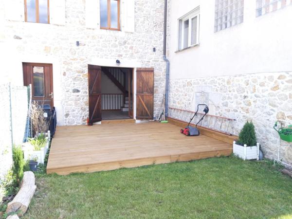 Appartement à louer à Saint-Genis-Pouilly (01630)