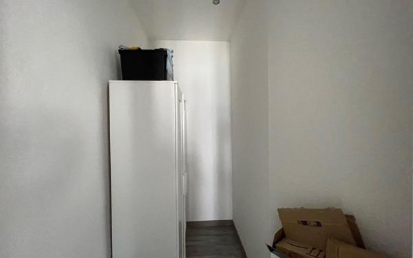 Appartement à louer    2 pièces •  Marseille 5