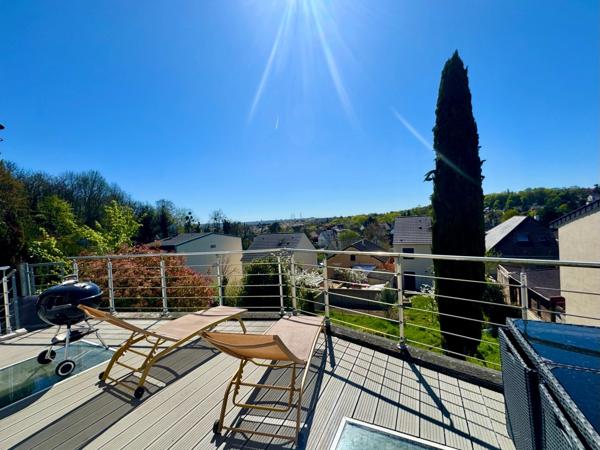 Maison familiale vue panoramique