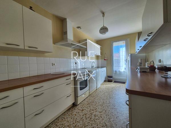 86200 LOUDUN Maison Loudun 4 pièce(s) 81 m2