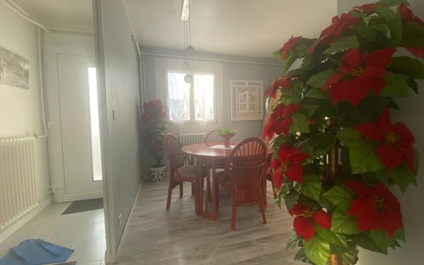 Maison à vendre    3 pièces •  Decize