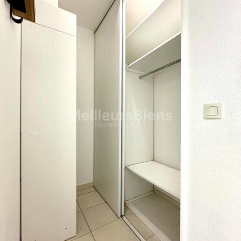 Appartement de 44m2 en rez de jardin dans résidence avec piscine