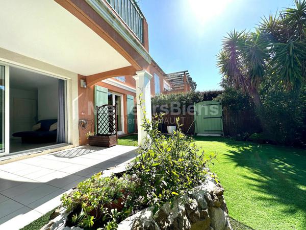 Appartement de 44m2 en rez de jardin dans résidence avec piscine