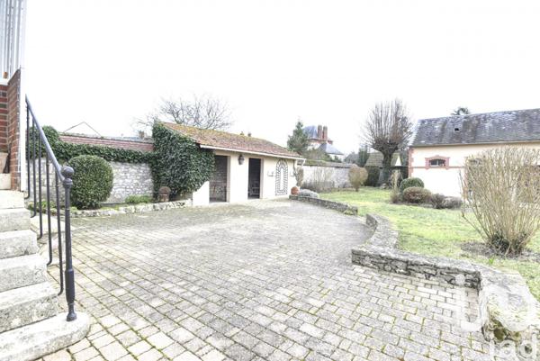 Maison à vendre 6 pièces 173 m² Beaune-la-Rolande