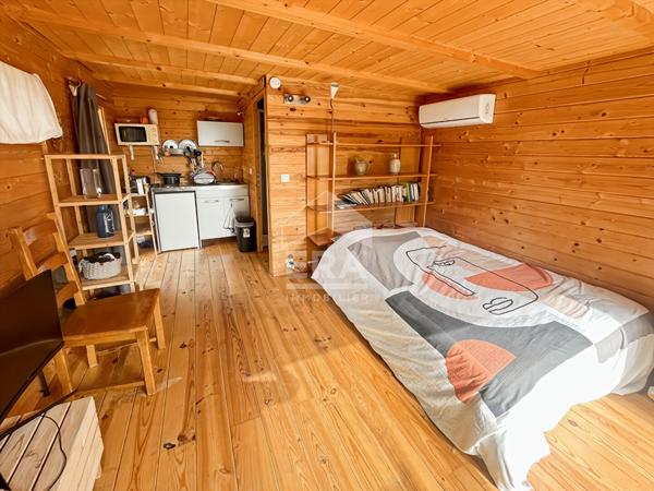 LES PENNES MIRABEAU - Maison T7 de 203m2 sur terrain de 1033m2 en situation dominante