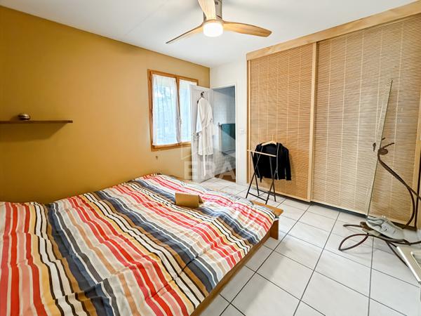 LES PENNES MIRABEAU - Maison T7 de 203m2 sur terrain de 1033m2 en situation dominante