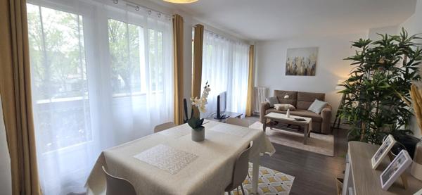 Tout proche de la gare et du centre, Grand T3 avec balcon