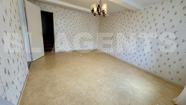 Deux habitations avec grange 