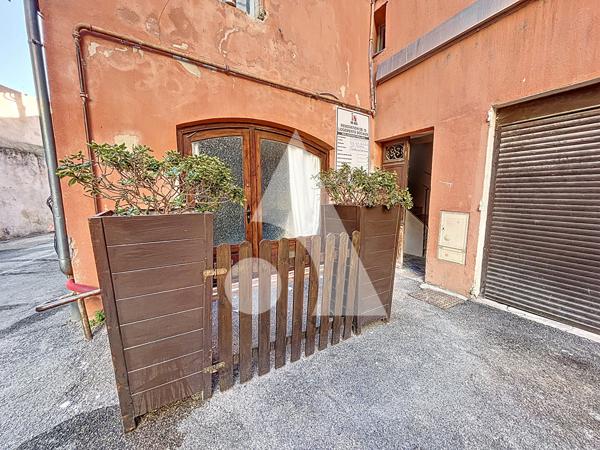 Local commercial 2 pièces 35 m2