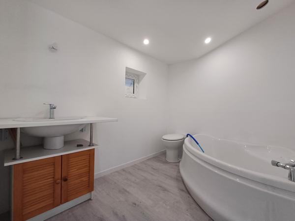 Maison  5 pièce(s)  4 chambre(s)  135 m²