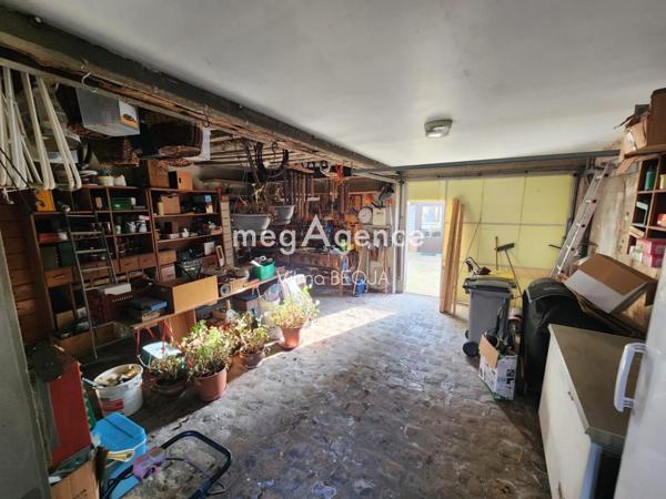 Maison à VILLENEUVE-LA-GUYARD, 89340 - 8 pièces 132m²