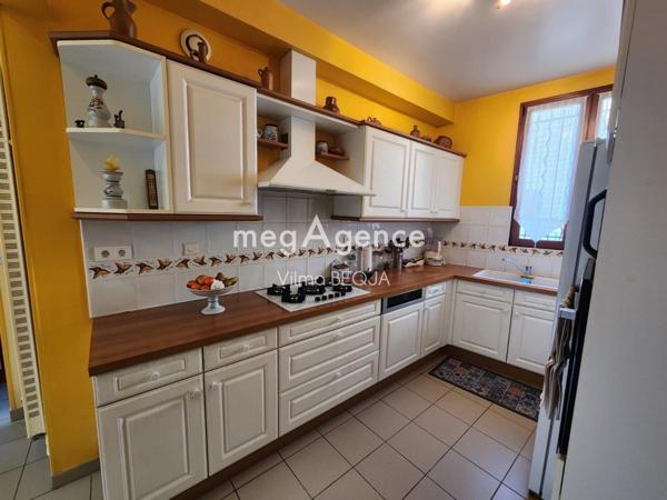 Maison à VILLENEUVE-LA-GUYARD, 89340 - 8 pièces 132m²