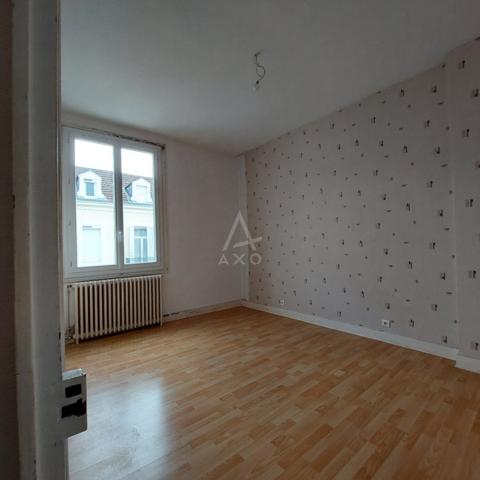 Appartement  4 chambres et une terrasse extérieure privative à Périgueux quartier Gare St Martin !