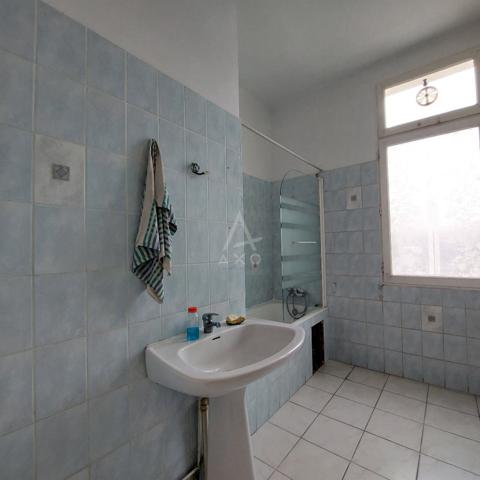 Appartement  4 chambres et une terrasse extérieure privative à Périgueux quartier Gare St Martin !