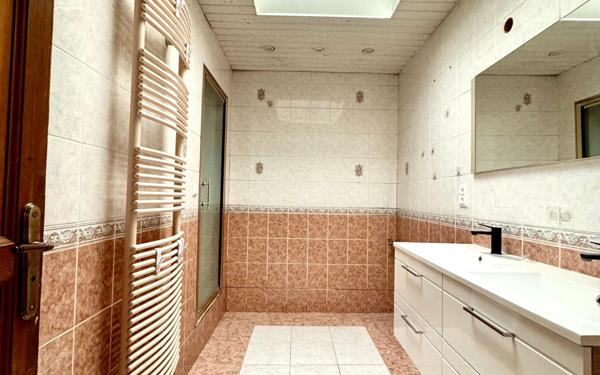 Maison à vendre    4 pièces • 98,40 m2 Saint-Quentin