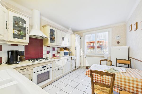 Maison 7 pièces 153.5 m2