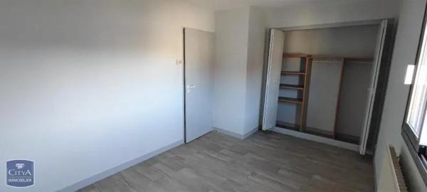 Appartement à louer 2 pièces 59.66m² Poitiers (86000)