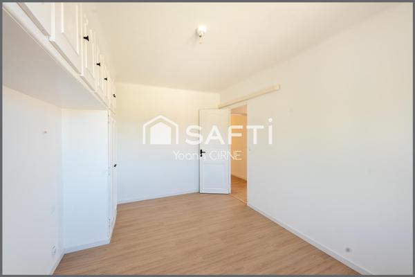 Appartement de type 4/5  120 m2 avec terrasse et stationnement privatif