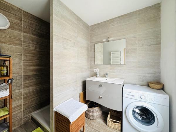 Bordeaux centre, appartement T4 d'exception avec terrasse et parking