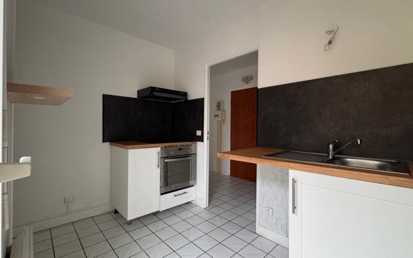 Appartement à vendre    1 pièce • 27,47 m2 Pontault-Combault