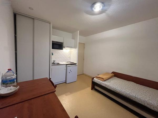 Appartement à vendre à Tours dans l'Indre-et-Loire (37200), ref : 003/2548