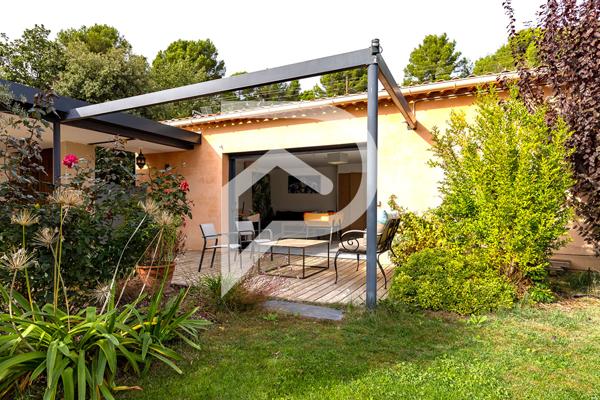 Maison 12 pièces 411 m2