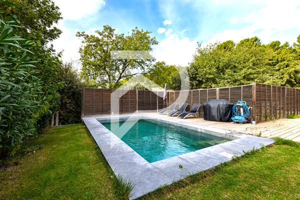 Maison 12 pièces 411 m2