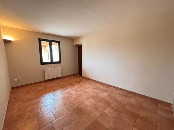 APPARTEMENT T3 68,06M² CAUMONT SUR DURANCE AVEC TERRASES ET PARKING