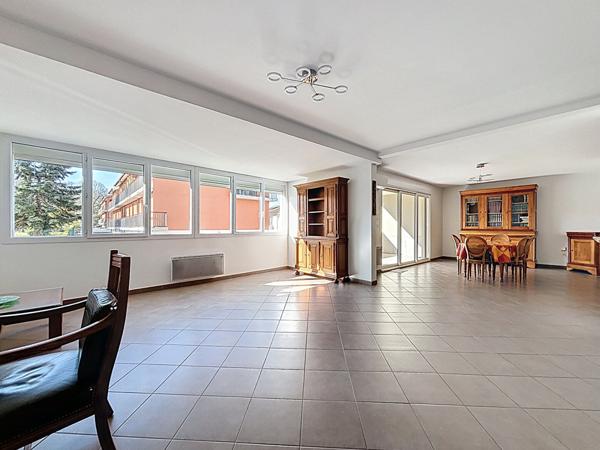 Grand appartement 3 pièces à Montauban secteur St Michel - Rare sur le marché