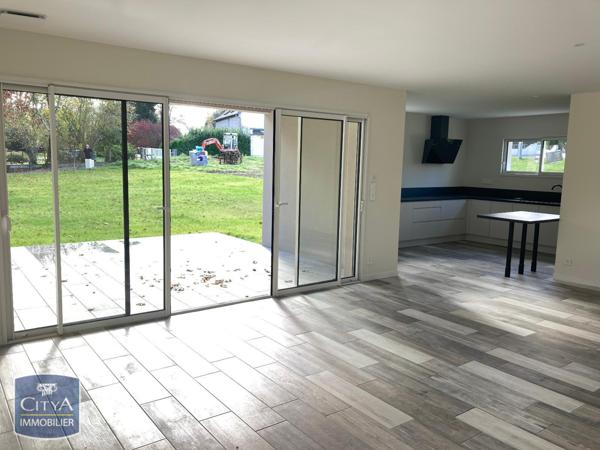 Maison à louer 4 pièces 119.09m²
