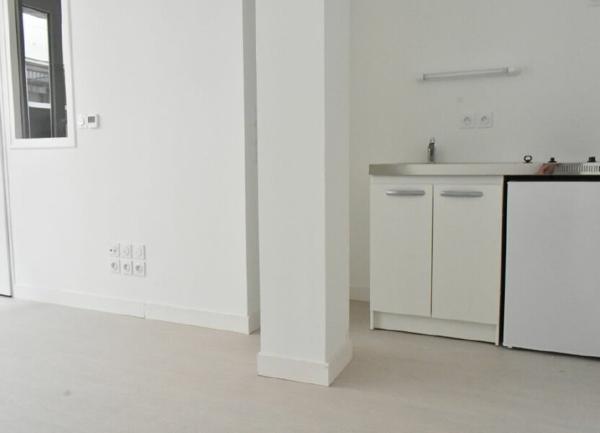 Appartement à louer    1 pièce •  Rochefort