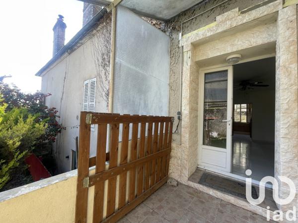 Maison de village 5 pièces de 126 m² à Château-Landon (77570)