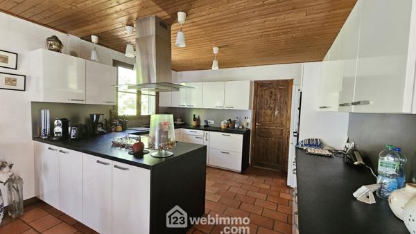 Maison 287 m² à Milly-la-Forêt 91490