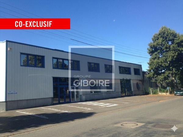 Local d'activites 612 m² à louer Périphérie Rennes (réf : 35.2582)